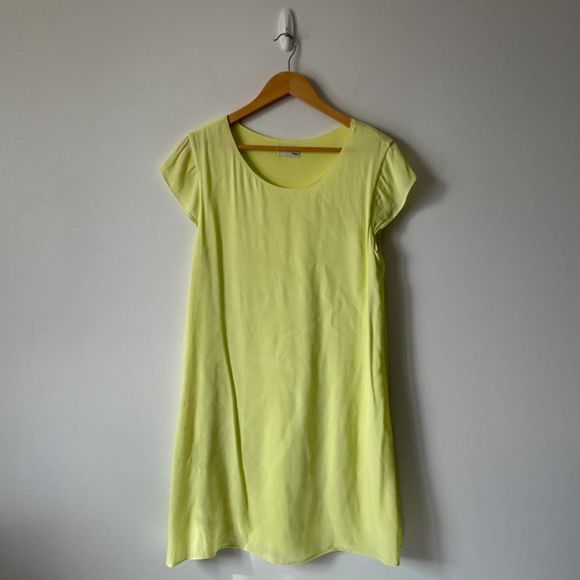 ARITZIA Wilfred Free Neon Yellow Short Cap Sleeve Shift Dress Sz M - Picture 2 of 14